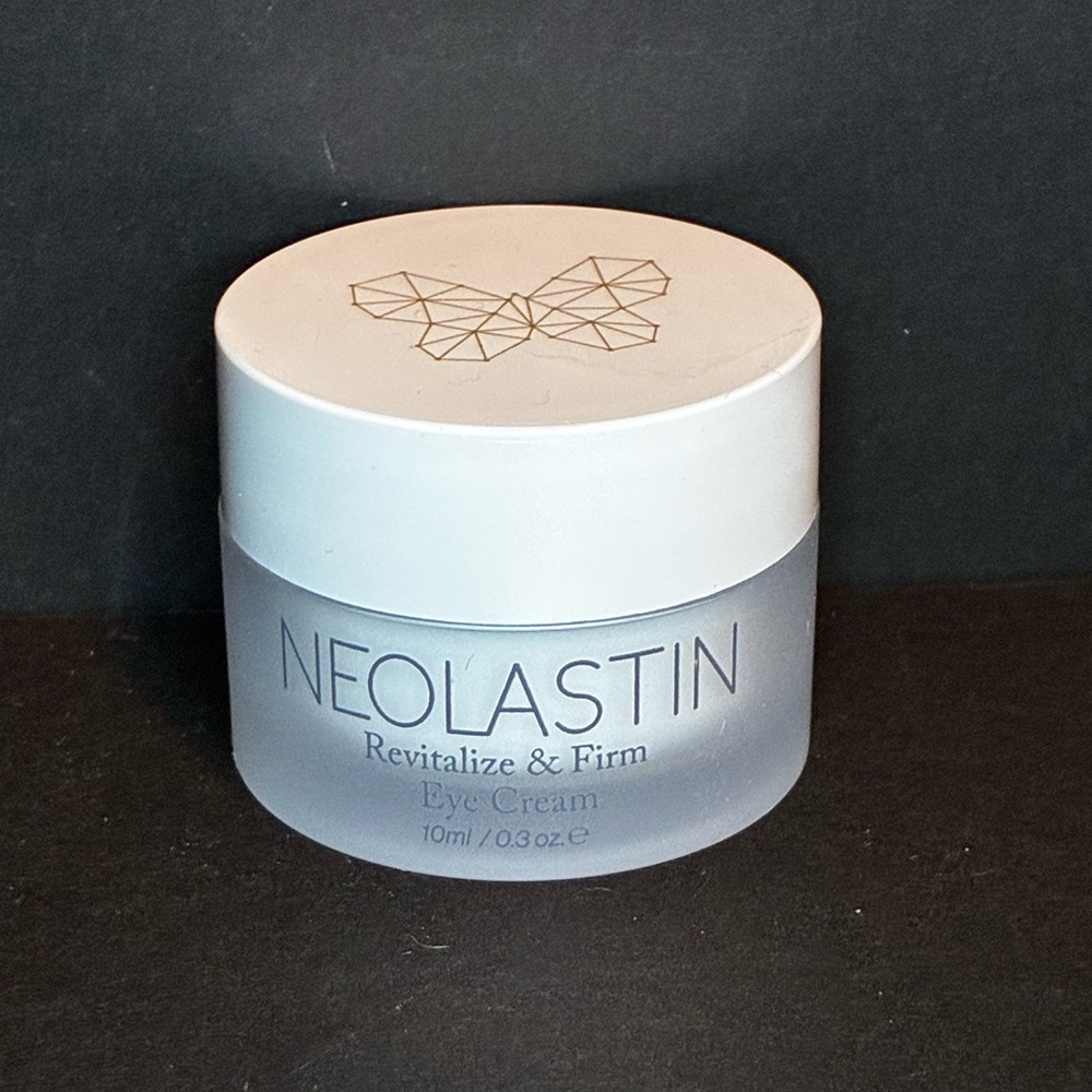 Neolastin Revitalize & Firm Eye Cream $65 MSRP 0.3 oz / 10 mL NEW